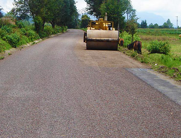 Construccion de Camino Macho de Agua - Crescencio Morales JUNTA DE CAMINOS MICHOACAN