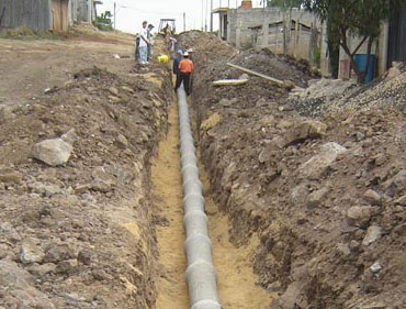 Construccion de Red Sanitaria en Tuxpan, Michoacan SEAC